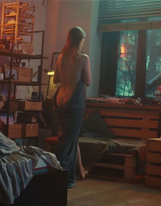 Засвет попы Натальи Бардо в сериале «Макс и Гусь»