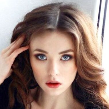 Анастасия <b>Иванова</b>
