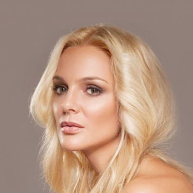 Екатерина <b>Мельник</b>