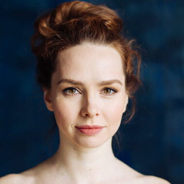 Елена <b>Николаева</b>