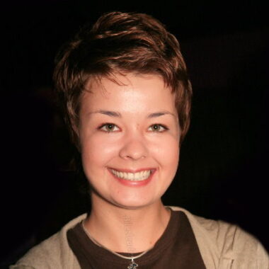 Юлия <b>Захарова</b>