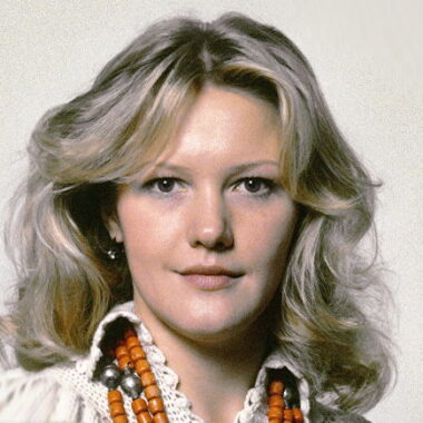 Елена <b>Проклова</b>