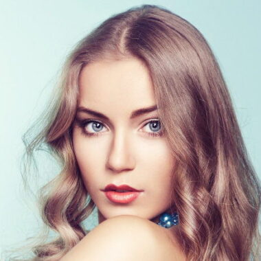 Арина <b>Постникова</b>