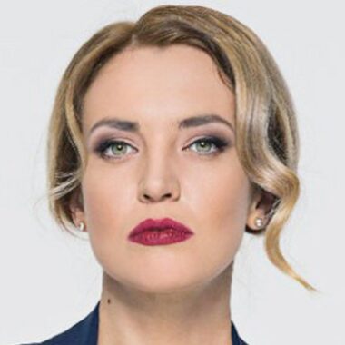 Анна <b>Шепелева</b>