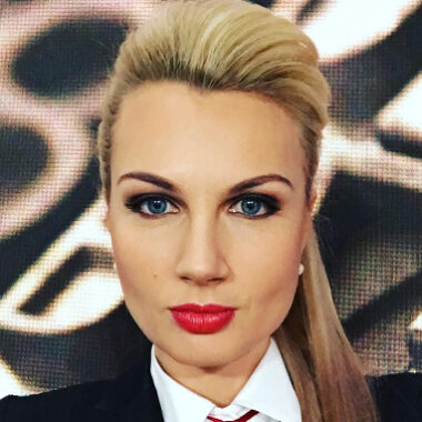 Олеся <b>Лосева</b>