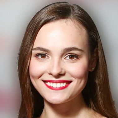 Ангелина <b>Стерична</b>
