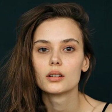 Алена <b>Митрошина</b>