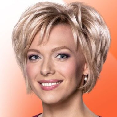 Елена <b>Лихоманова</b>