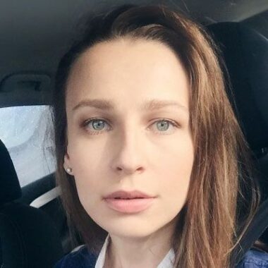 Мария <b>Иванова</b>